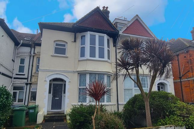 Thumbnail Flat for sale in Egerton Road, Bexhill On Sea