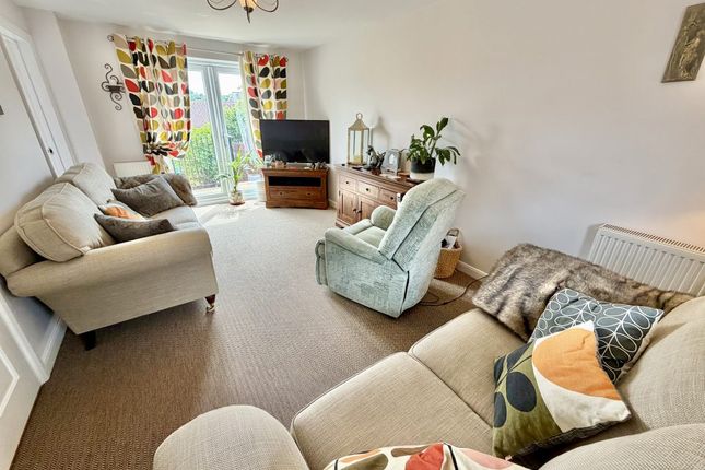 50, Nelson Way, Yeovil photo 4