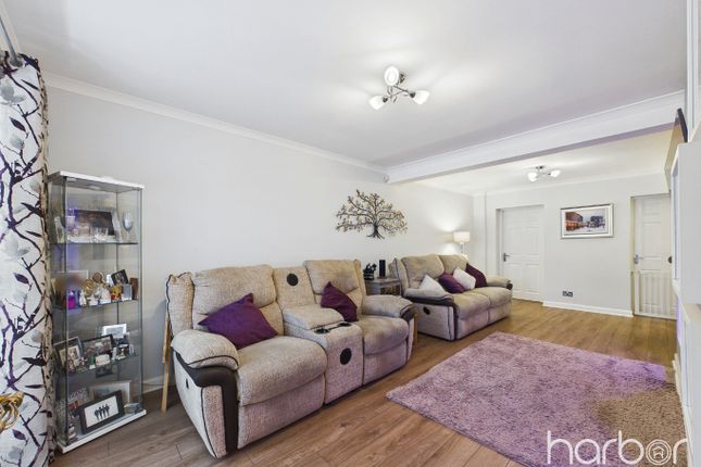 43 High Burnside Avenue, Coatbridge, North Lanarkshire photo 2