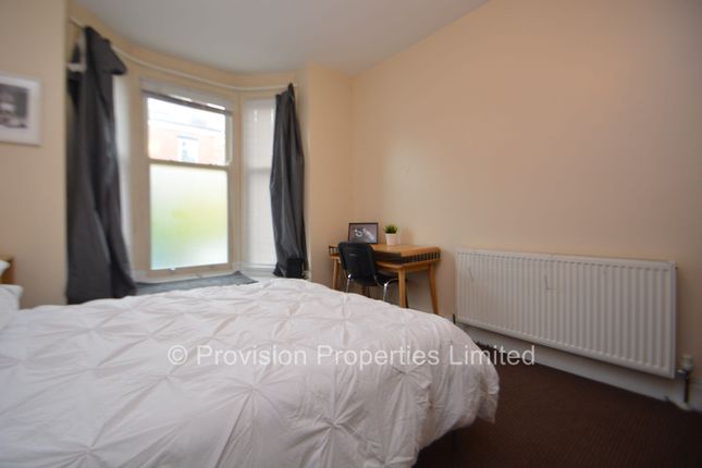 Terraced house to rent in Mayville Street, Hyde Park, Leeds