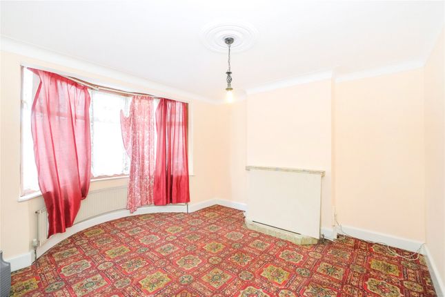 Terraced house for sale in South Park Drive, Seven Kings