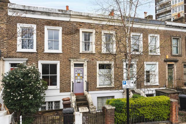 Property for sale in Marlborough Avenue, London