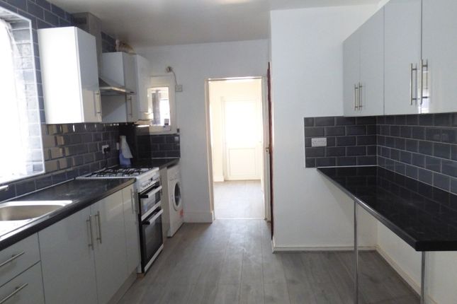 11, Hartley Avenue, London photo 5