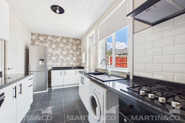 52, The Avenue, Doncaster photo 4