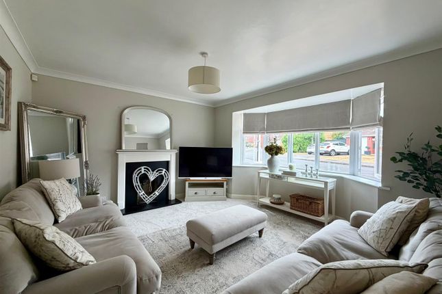 41, Coopers Drive, Bristol photo 2