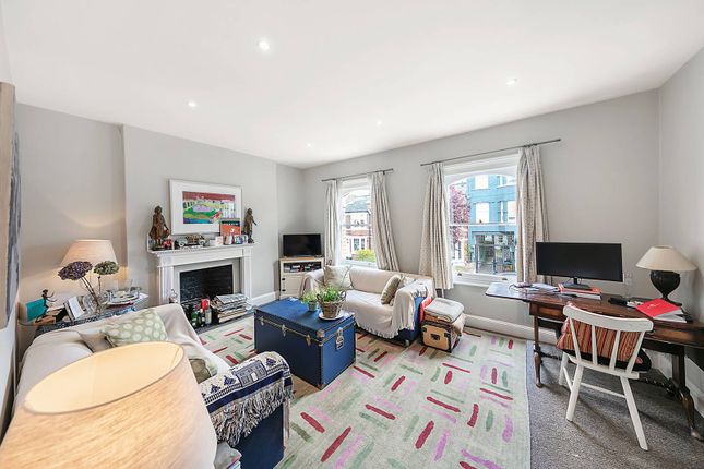 Thumbnail Flat to rent in Rigault Road, Fulham, London