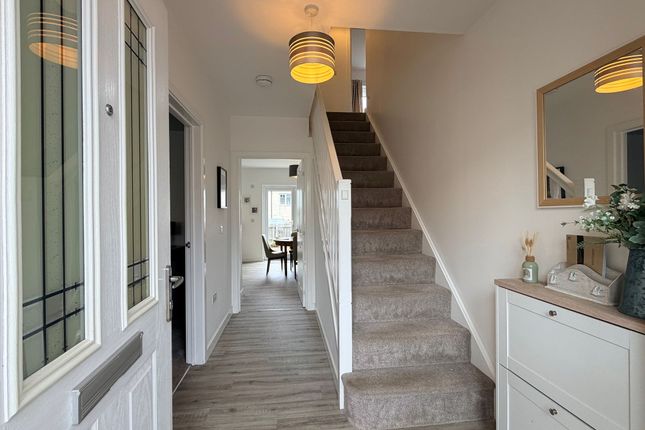 38 Wildcat Drive, Glasgow photo 2