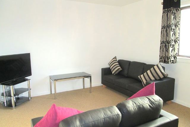 Flat to rent in Dinbaith Place, Aberdeen