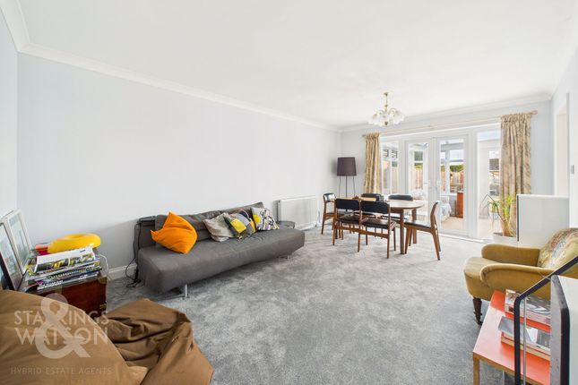 22 Walcot Rise, Diss photo 4