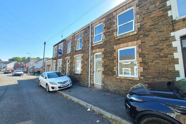 7 Rockfield Terrace, Neath photo 5