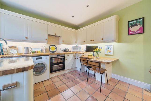 5 BROOK STREET, Brook Street, Watlington, Watlington photo 3