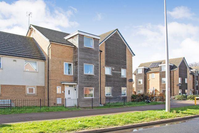 Town house for sale in Newport Road, Broughton, Milton Keynes