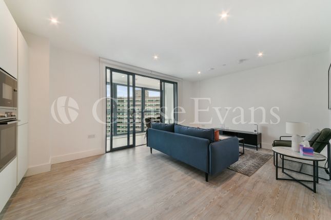 Thumbnail Flat to rent in Pearson Building, London Square, Croydon