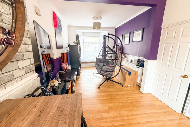 9, Walgrave Street, East Riding of Yorkshi photo 2