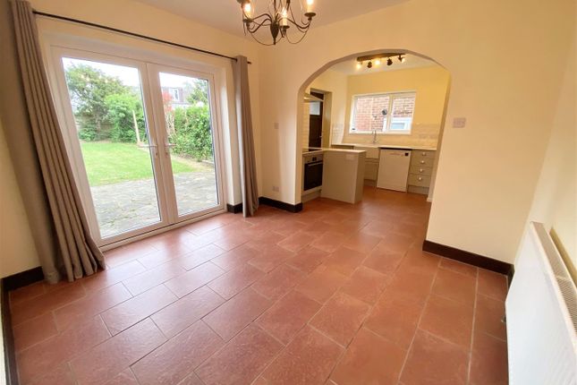 50, Rushfield, Potters Bar photo 3