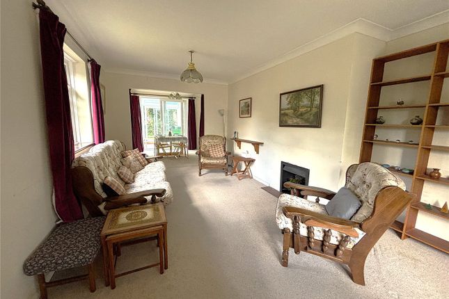 10, Down Lodge Close, Fordingbridge photo 3