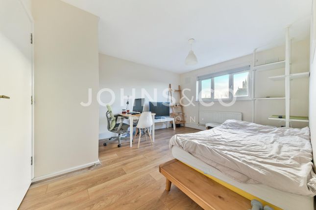1-bed flat on Flat 20 Royal Connaught Apartments 8, Connaught Road, London, £225,000