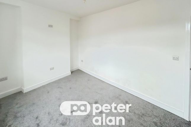 4, Merthyr Tydfil photo 2