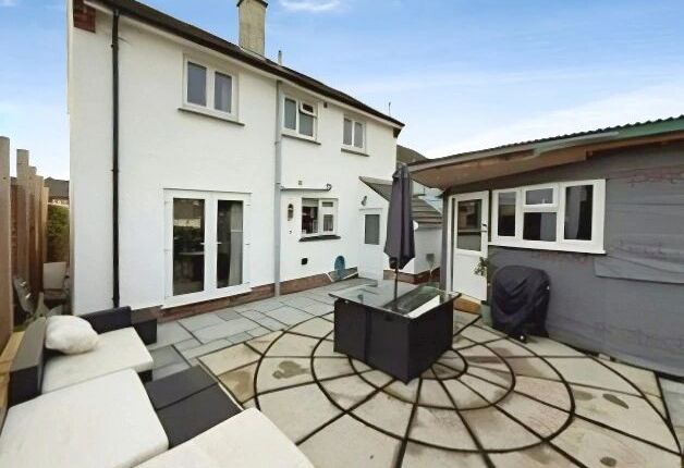 Margaret Gardens Buckland, NEWTON ABBOT photo 3
