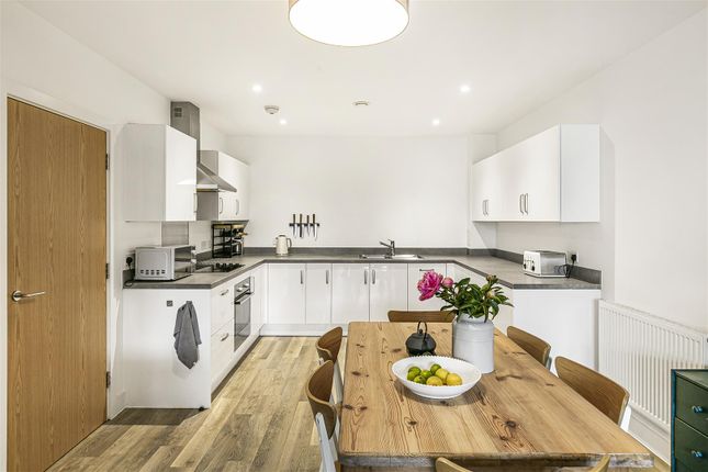 1-bed flat on 5 Cagny House, 299 High Street, Sutton, £250,000