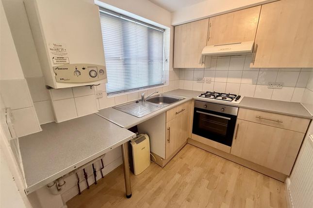 Flat 1, Sturminster Lodge Sturminster Road, Bristol photo 2