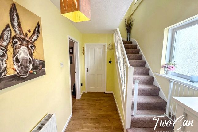 30, Erw Non, Llanelli photo 4
