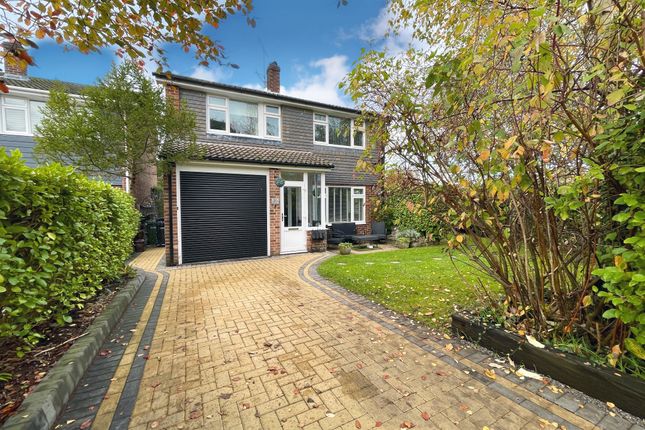 Thumbnail Detached house for sale in Clifton Gardens, West End, Southampton