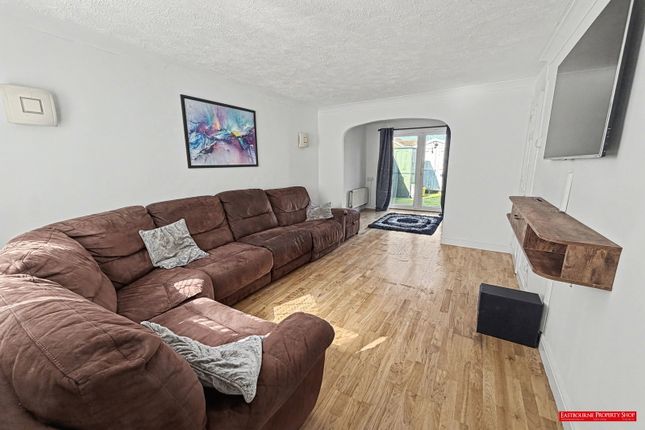 47, Heron Ridge, Polegate photo 3