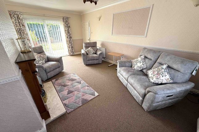 3 Tomlinson Avenue, SCUNTHORPE photo 2