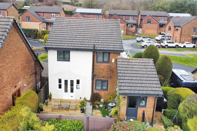49, Kirkhill Avenue, Rossendale photo 3