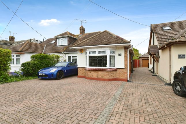 Bungalow for sale in Cadogan Avenue, Brentwood, Essex