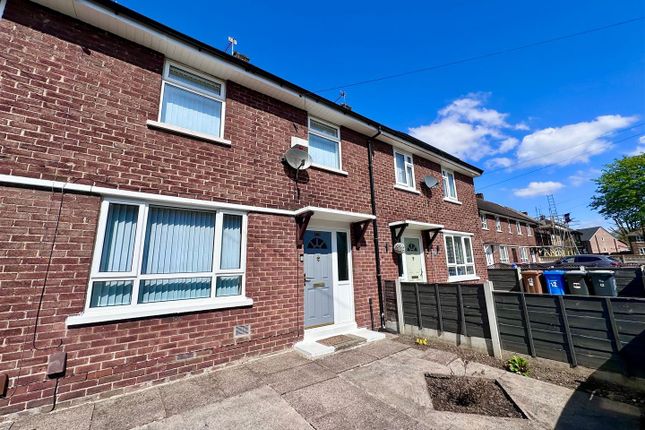 14, Selby Drive, Salford photo 2