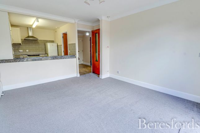 The Lawns, Warley, Brentwood photo 4