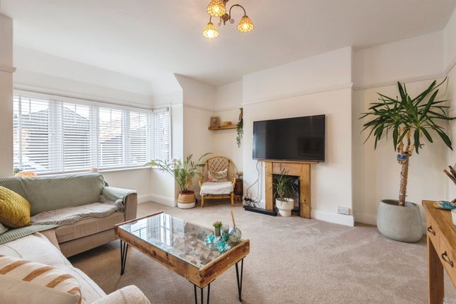 11, Quirke Street, Minehead photo 4