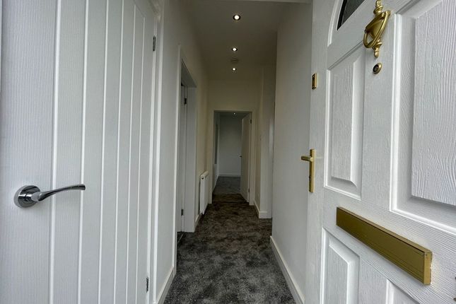 13, Mansfield Avenue, Alloa photo 4