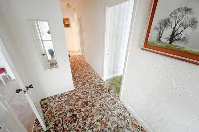11, Warwick Road, Essex photo 4