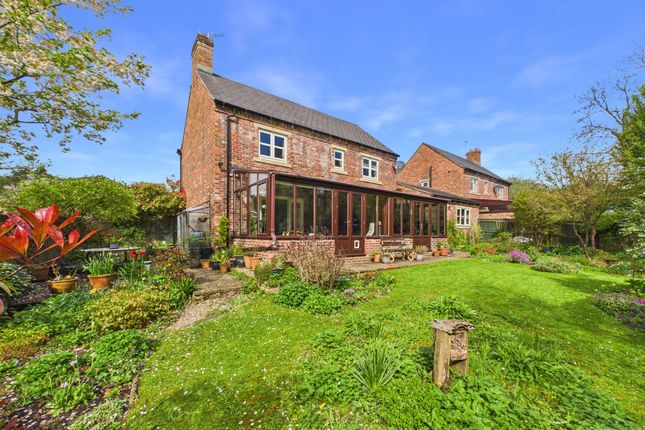 38 Spring Close, Matlock photo 4