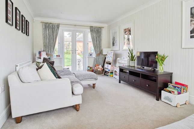 2, Stacey Drive, Birmingham photo 3