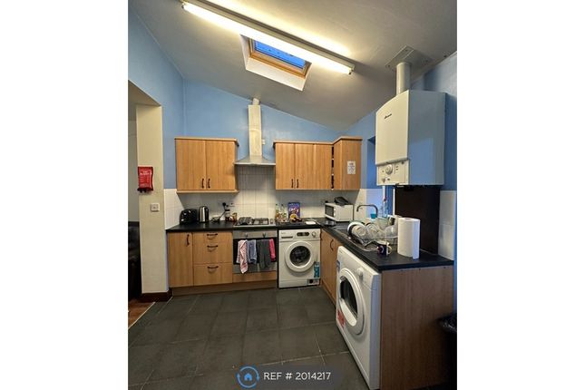 Semi-detached house to rent in Bonnington Road, Leicester
