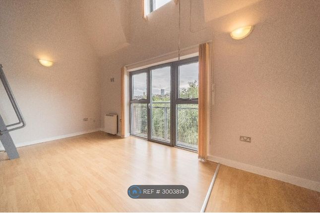 Flat, Penistone House Block C Adelaide Lane, South Yorkshire photo 3