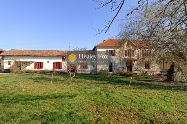 Thumbnail Farmhouse for sale in Trie-Sur-Baise, Midi-Pyrenees, 65220, France