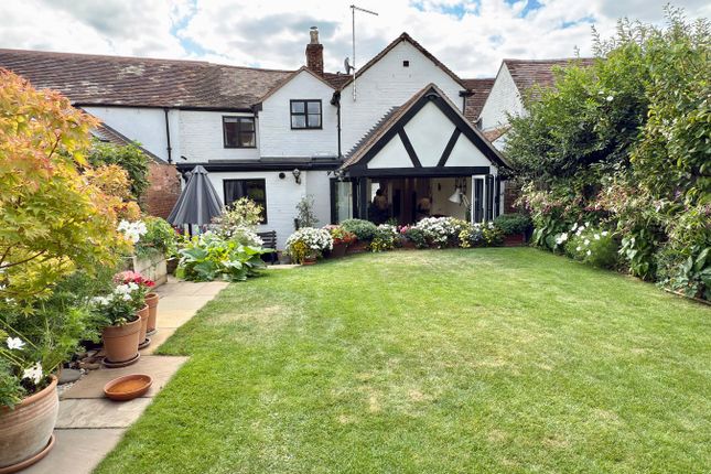2-bed house on 6, St Marys Lane, Tewkesbury, £395,000