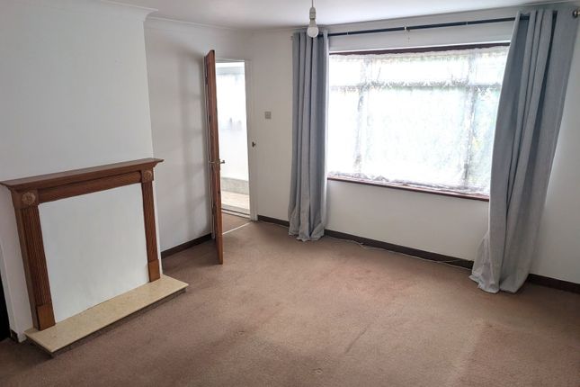 2, Neale Close, Cambridge photo 3
