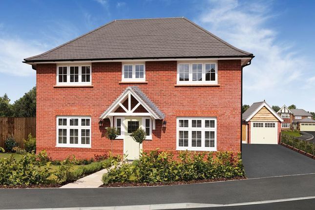 Thumbnail Detached house for sale in Pinewood Way, Chichester