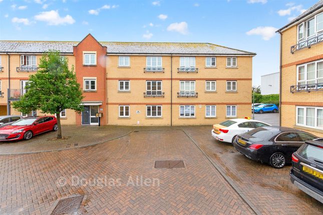 99, Bridge Road, Wickford photo 2