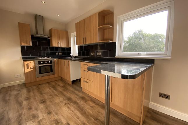 31, Summerville Road, Salford photo 4