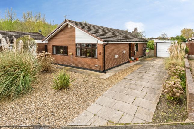 3-bed house on 16, Saffron Close, Warrington, £300,000