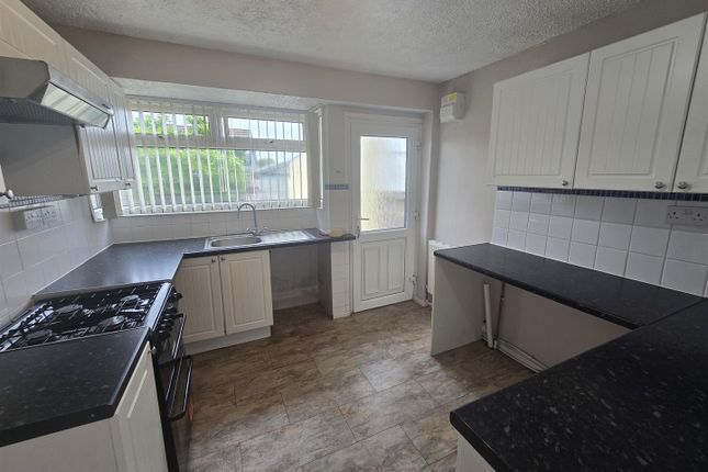 4, Oakdene, Stourport On Severn photo 5