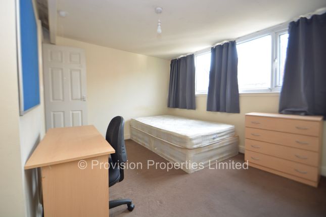 Terraced house to rent in Royal Park Road, Hyde Leeds