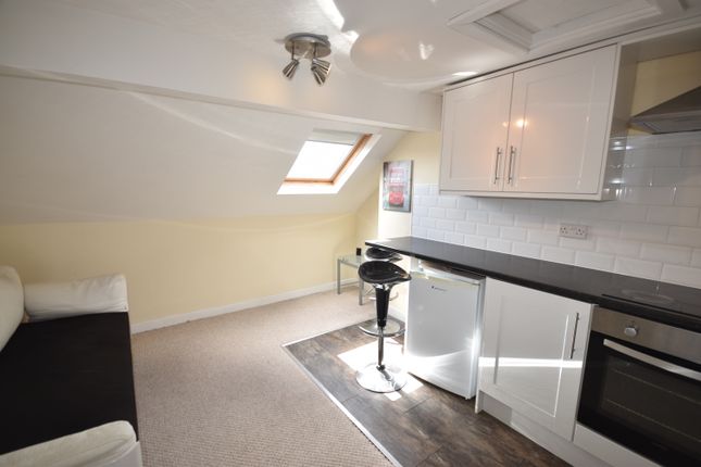 Flat 3, 61, St. Andrews Road South, Lytham St. Annes photo 4